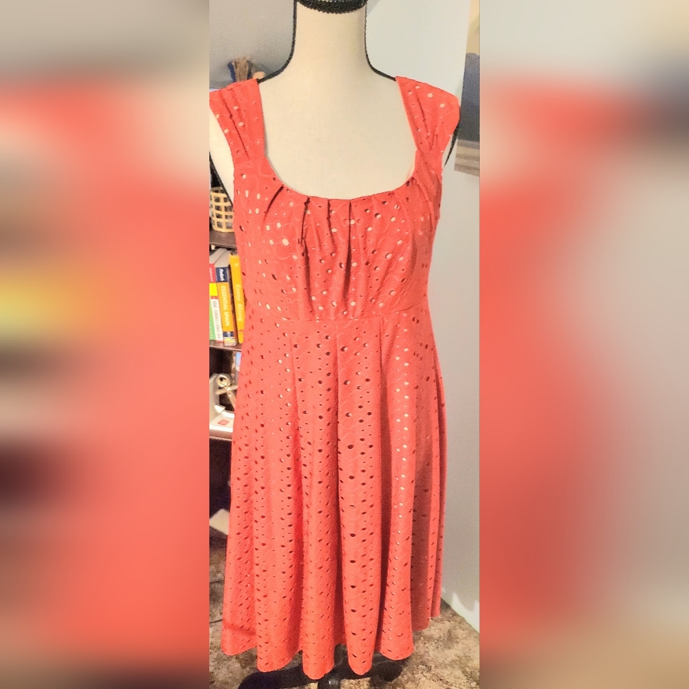 😺 Signature Ella Womebs Orange Eyelet Dress size L Boho Cottagecore Milkmaid